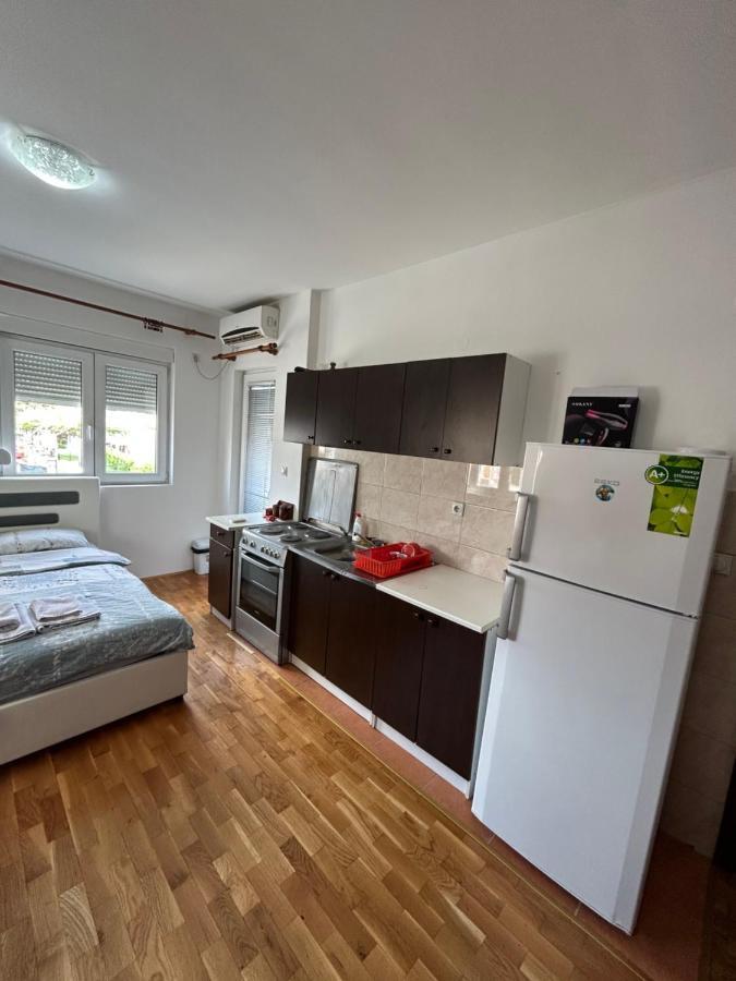 Apartman Stex Подгорица Экстерьер фото